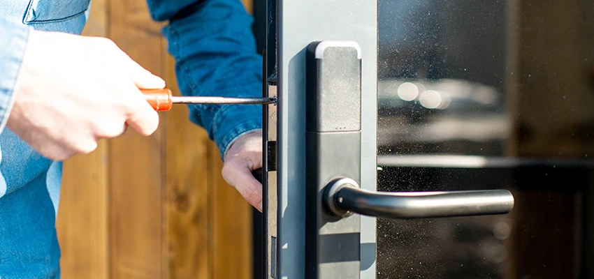 Aluminium Door Lock Replacement in Interlaken, California